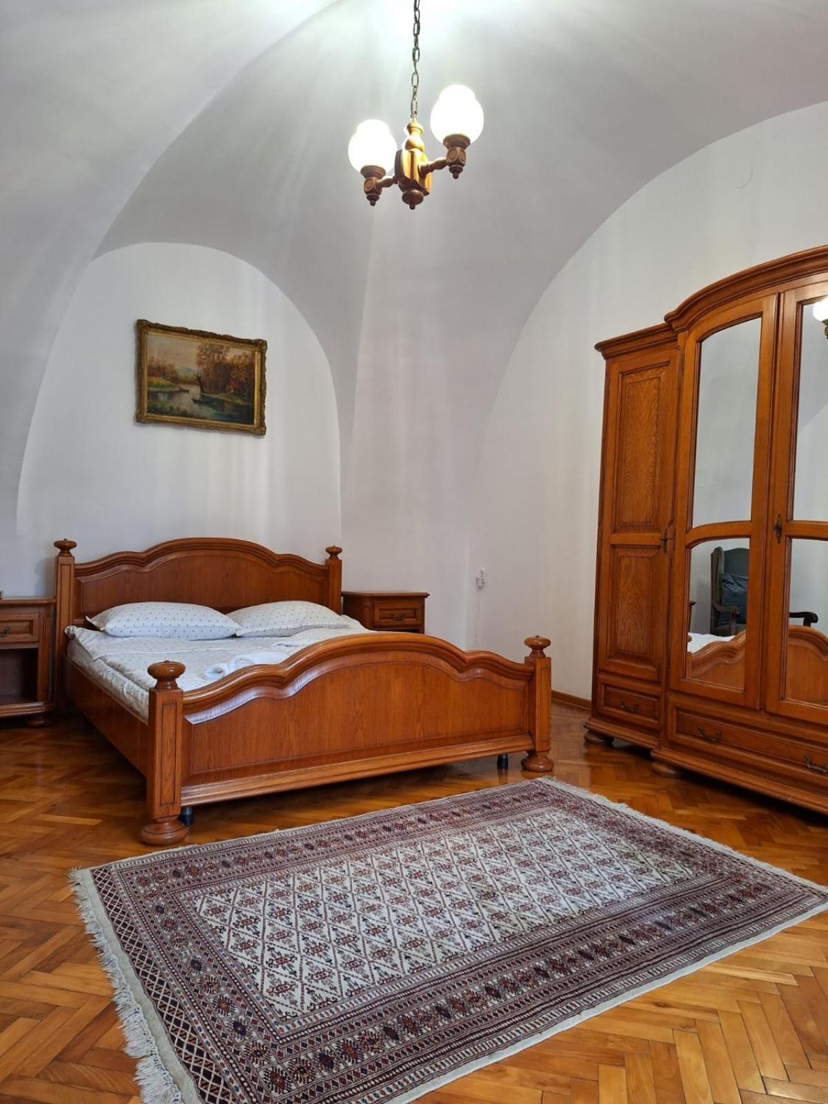 Classy View - Panoramic Sibiu Suite Exterior photo